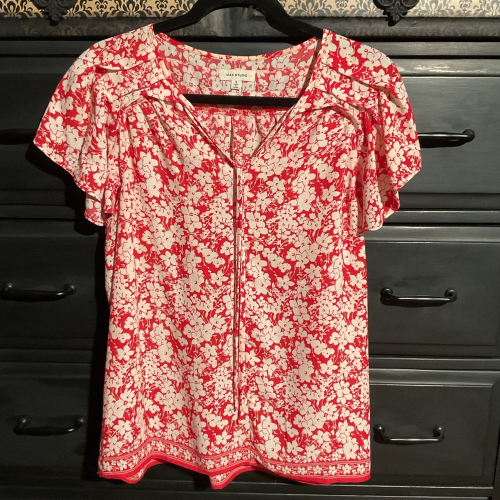 Max Studio Red and White Ruffled Buttoned Blouse